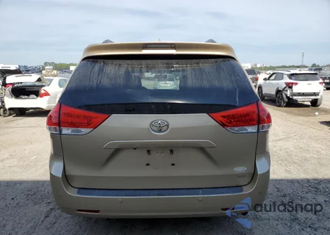2011 Toyota Sienna Xle из США, поврежденный, VIN 5TDYK3DC2BS076919